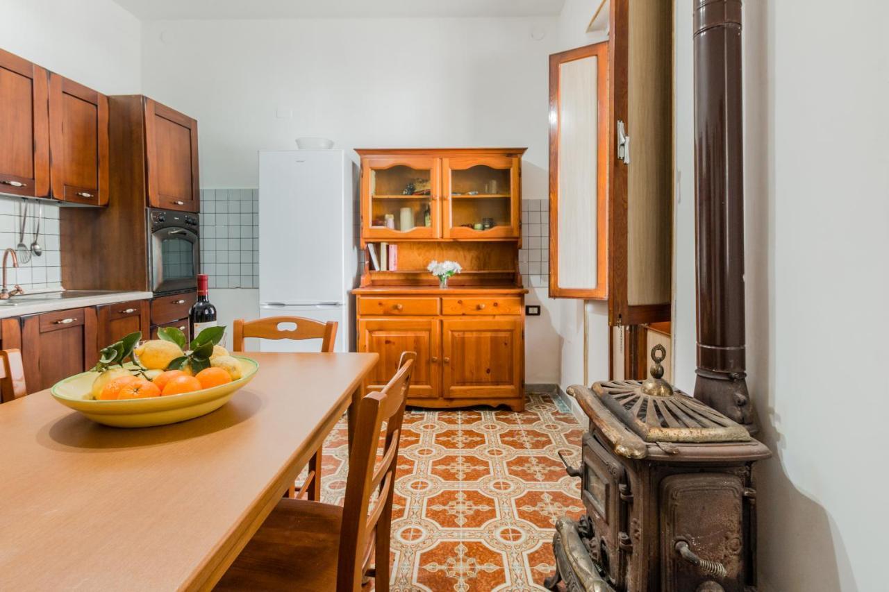 פונטנה ביאנקה Terre Di Mare Near The Sandy Beach With Pool, Parking & Wifi מראה חיצוני תמונה