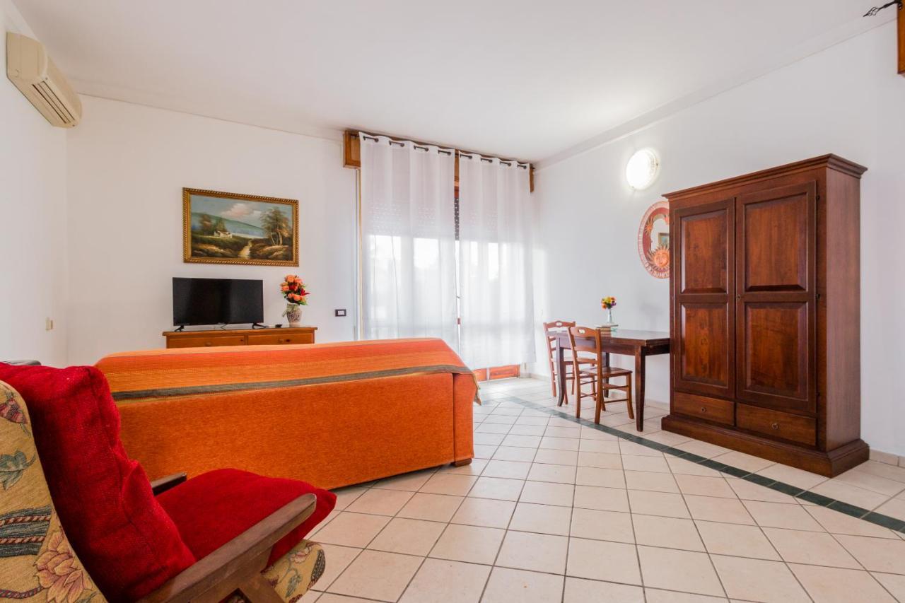 פונטנה ביאנקה Terre Di Mare Near The Sandy Beach With Pool, Parking & Wifi מראה חיצוני תמונה